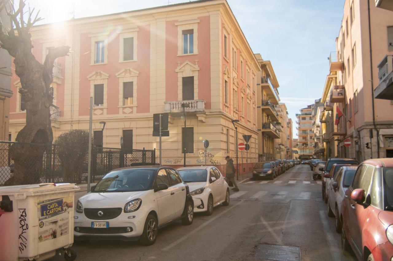 3 Suite Esclusive Con Balcone In Centro Citta, Mare A 450M, Prenota Ora! Pescara Buitenkant foto