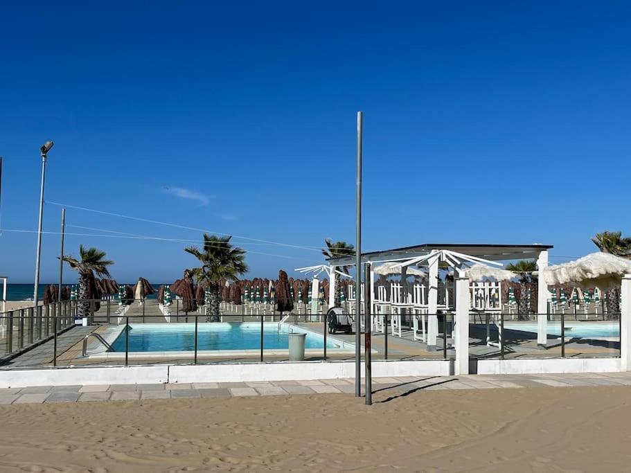 3 Suite Esclusive Con Balcone In Centro Citta, Mare A 450M, Prenota Ora! Pescara Buitenkant foto